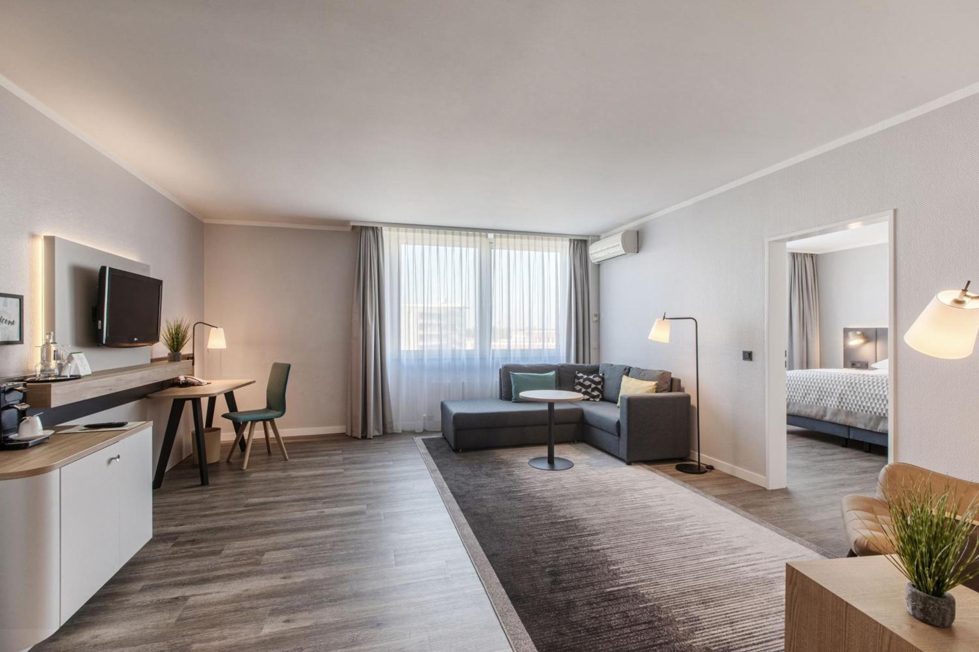Holiday Inn Duesseldorf-Neuss By Ihg Exteriör bild